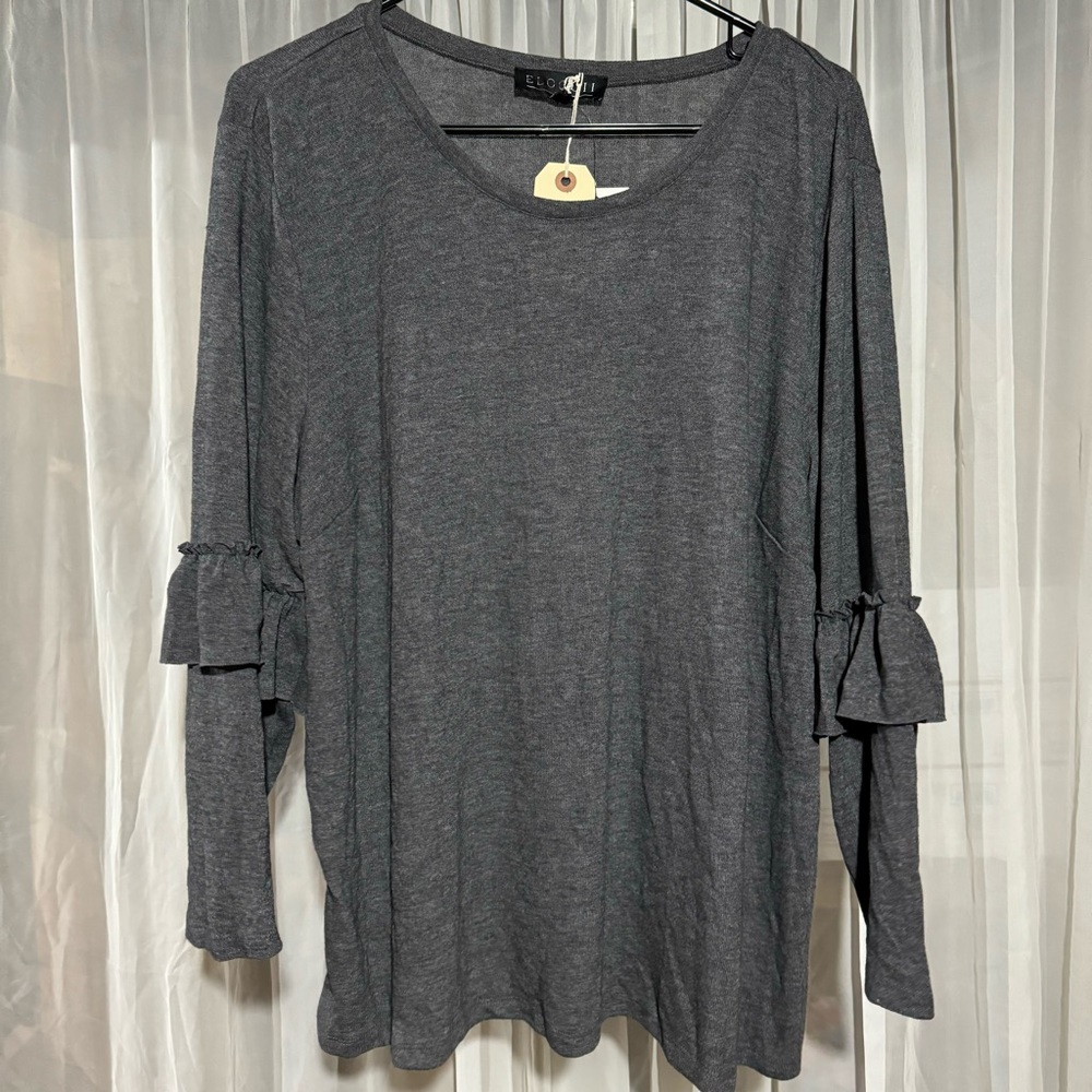 ELOQUII 18/20 Gray Long Ruffle Sleeved Top